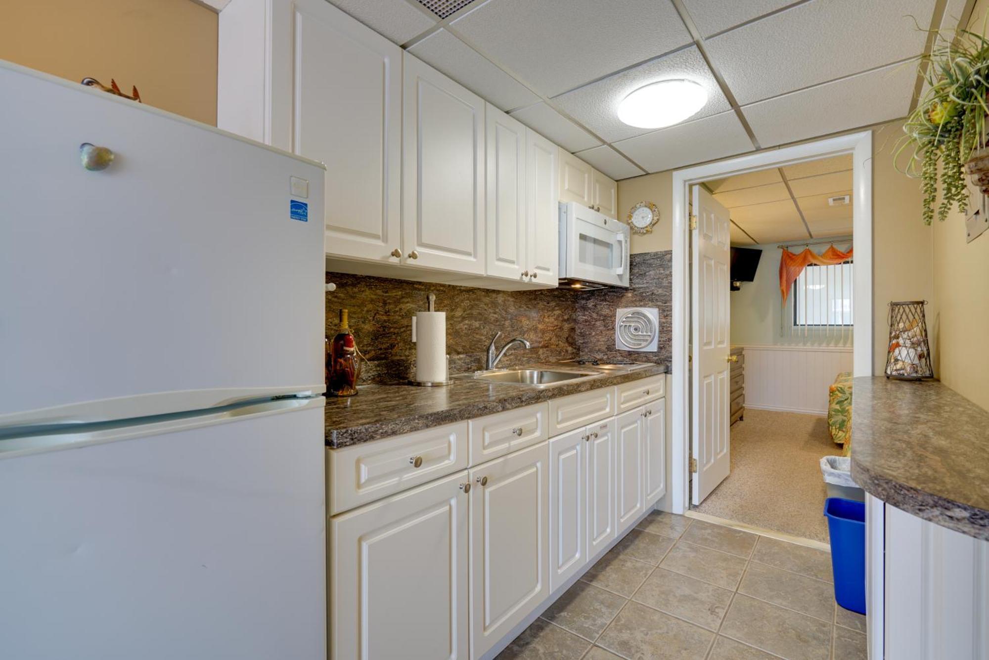 Cozy Oceanfront Condo With Pool And Beach Access! Wildwood Crest Exterior photo